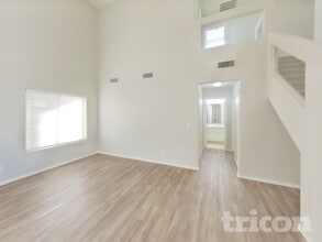 3816 Crema Ct in Las Vegas, NV - Foto de edificio - Building Photo