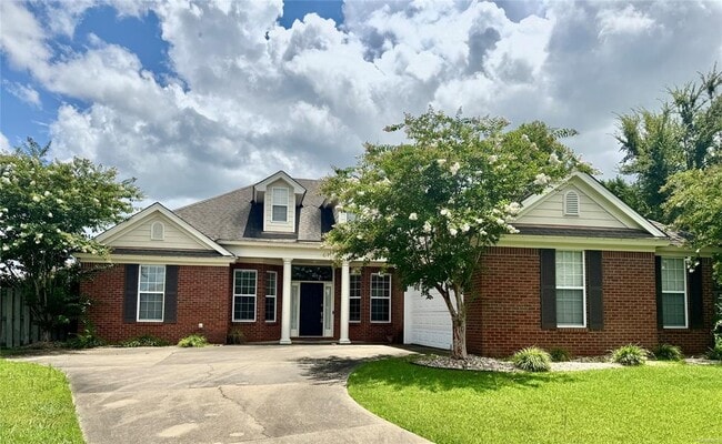 9425 Chadesberry Ct in Montgomery, AL - Building Photo - Building Photo