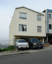 88 Lausanne Ave in Daly City, CA - Building Photo - Building Photo