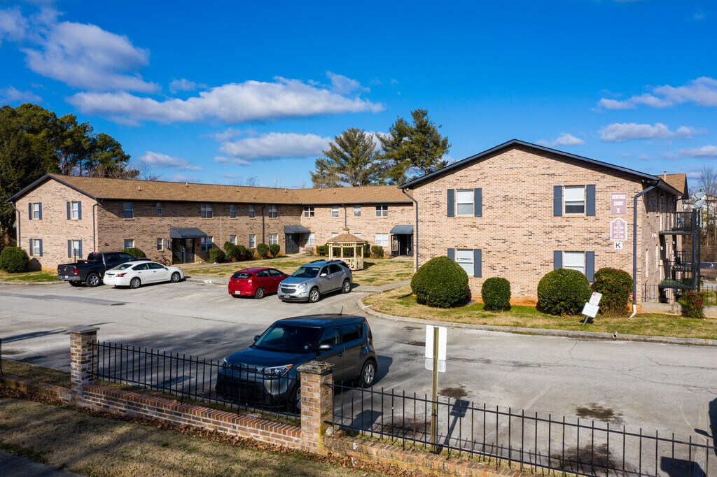 Heritage Court I & II Apartments in Jefferson City, TN