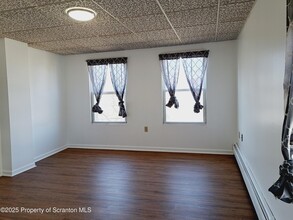 1318 Jefferson Ave in Scranton, PA - Building Photo - Building Photo