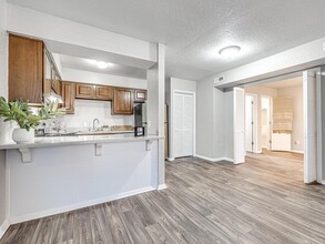 Diamond Ridge Apartments in Oklahoma City, OK - Building Photo - Building Photo