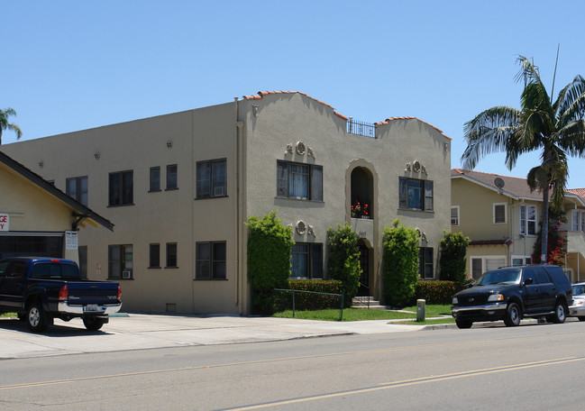 3617 30th St in San Diego, CA - Foto de edificio - Building Photo