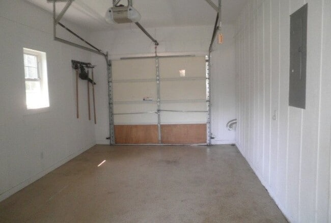 824 Chambers Dr NE in Huntsville, AL - Building Photo - Building Photo
