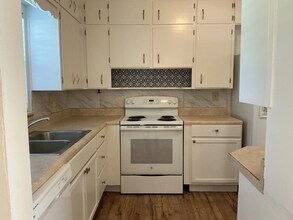 610 Oriole Dr in Lakeland, FL - Building Photo - Building Photo