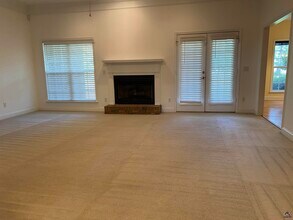 408 Stathams Way in Warner Robins, GA - Building Photo - Building Photo