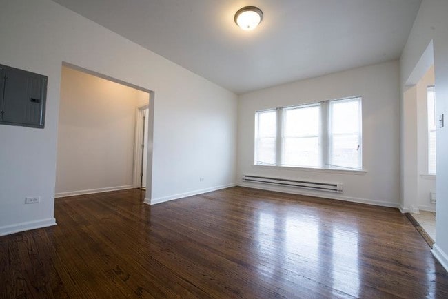 7903 S Evans Ave in Chicago, IL - Building Photo - Building Photo