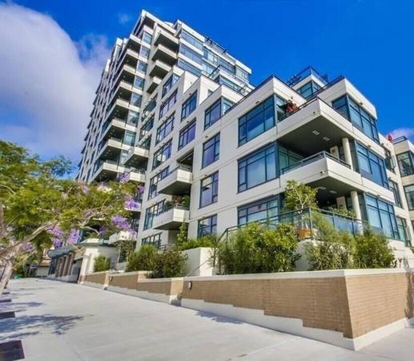 475 Redwood St in San Diego, CA - Building Photo