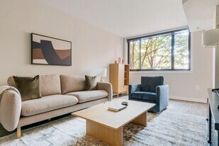 1200 N Veitch St, Unit SI FL8-ID1257 in Arlington, VA - Building Photo