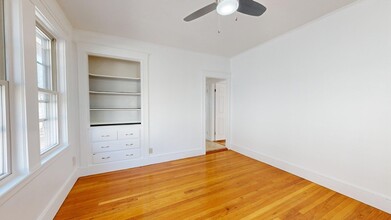 747 Bennington St, Unit 2 in Boston, MA - Building Photo - Building Photo