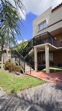 511 NW 82nd Ave in Miami, FL - Building Photo - Building Photo