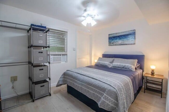 property at 3120 Peel Ave