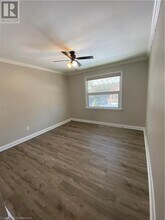 352 E 37th St in Hamilton, ON - Building Photo - Building Photo