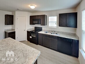 9531 Apple Ridge Ln in San Antonio, TX - Building Photo - Building Photo