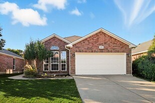 3828 Confidence Dr in Fort Worth, TX - Building Photo