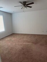 7757 Tyrell Peaks St in Las Vegas, NV - Building Photo - Building Photo