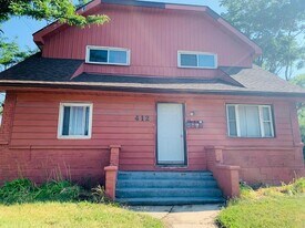 412 Prince Rd in Windsor, ON - Building Photo