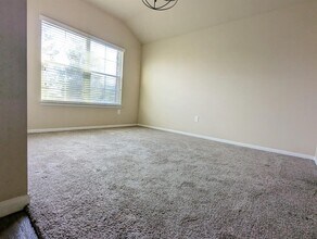 405 Camellia Dr in Hutto, TX - Building Photo - Building Photo