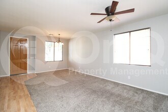 1467 E Chestnut Ln in Gilbert, AZ - Building Photo - Building Photo