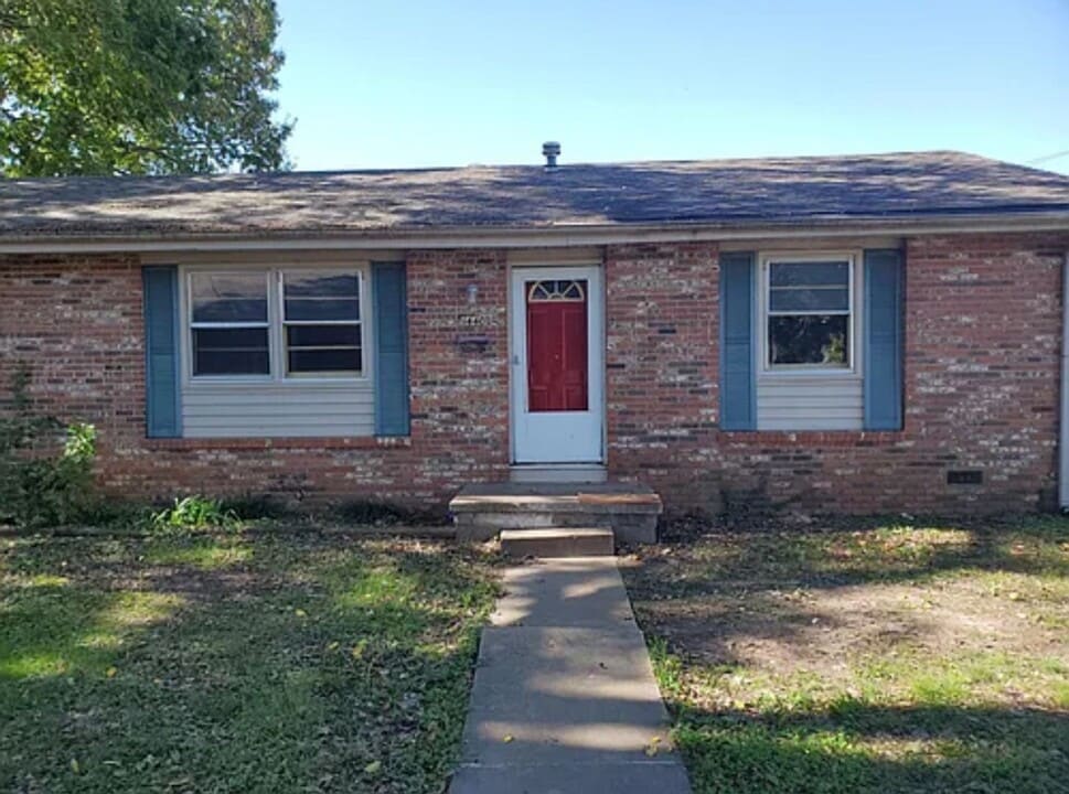 1440-1442 E Cairo St in Springfield, MO - Building Photo