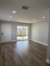 6120 SW 38th St in Davie, FL - Building Photo - Building Photo