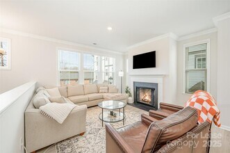 6027 Towering Oaks Dr in Charlotte, NC - Building Photo - Building Photo