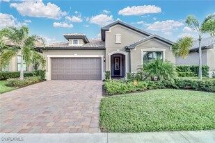 7567 Winding Cypress Dr