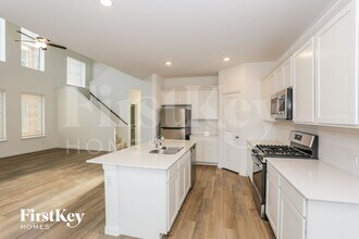 10105 Elkhorn Dr in Fort Worth, TX - Foto de edificio - Building Photo