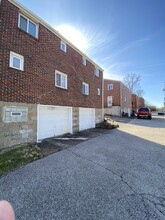 26 Dorsey St, Unit 26 in Bridgeville, PA - Foto de edificio - Building Photo