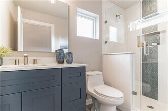 1118 Stobaugh St in Austin, TX - Building Photo - Building Photo