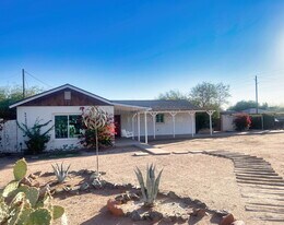 2107 E Monte Vista Rd in Phoenix, AZ - Building Photo
