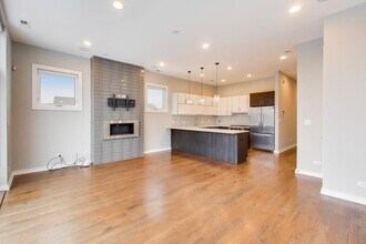 1509 N Campbell Ave in Chicago, IL - Building Photo - Building Photo