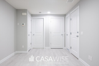 3440 Craig Lndg SW in Edmonton, AB - Building Photo - Building Photo