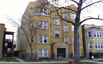 3726-3728 W Wilson Ave Apartments