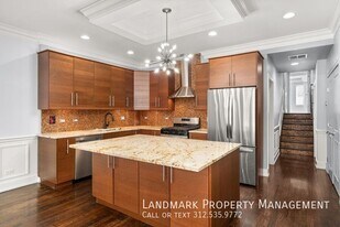 2257 W Belmont Ave in Chicago, IL - Building Photo