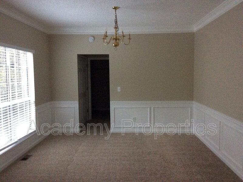 1087 Glen Chase Dr in Lawrenceville, GA - Building Photo