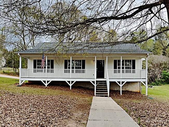 205 N Willow Ct in Temple, GA - Building Photo - Building Photo