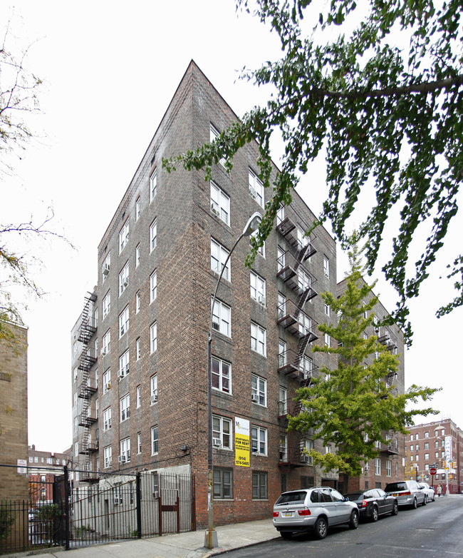 1901 Grand Concourse in Bronx, NY - Building Photo - Building Photo