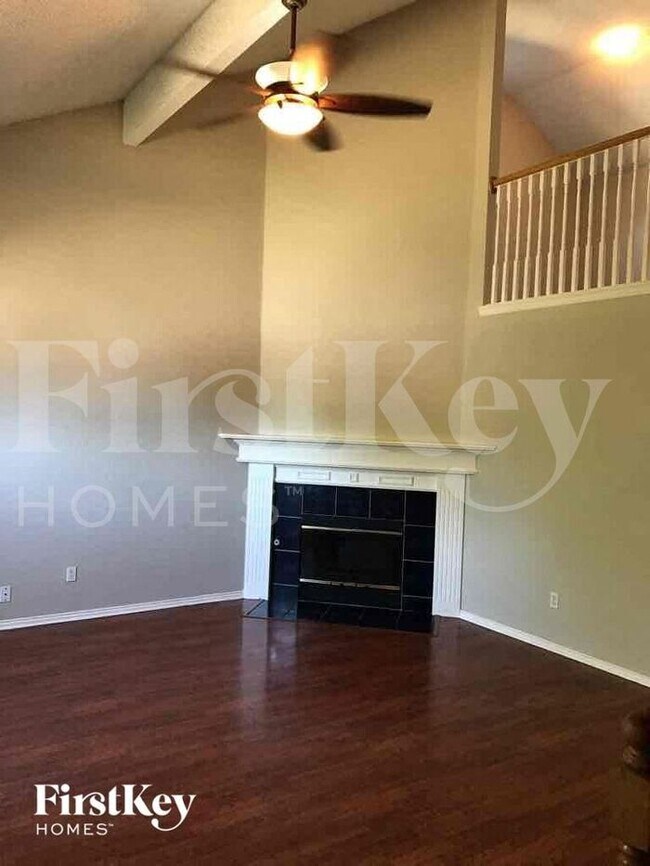 5902 Silverpoint Ct in Arlington, TX - Building Photo - Building Photo