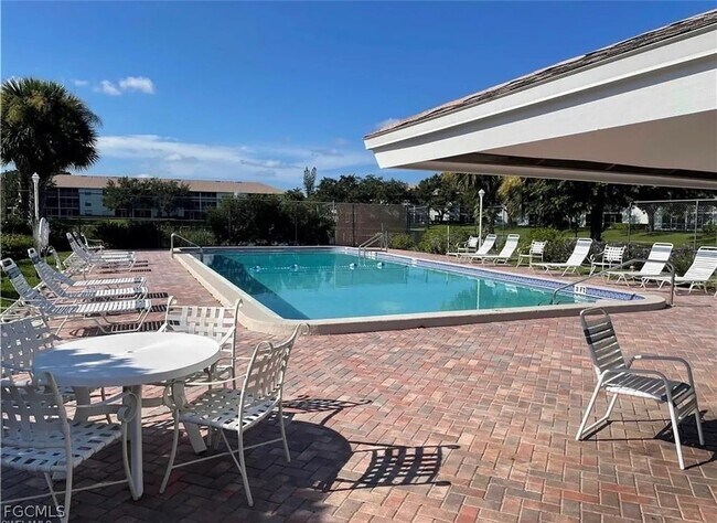 property at 9580 Victoria Ln