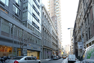 80-82 Leonard St in New York, NY - Building Photo - Building Photo