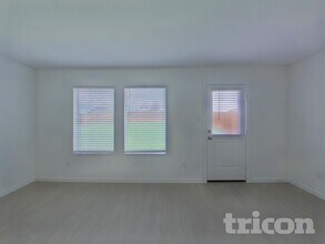 1636 Baugh St in McKinney, TX - Foto de edificio - Building Photo