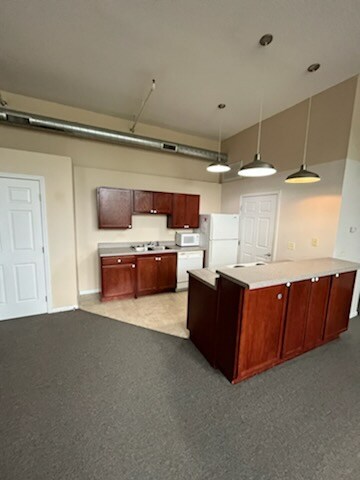 720 J St in Fairbury, NE - Building Photo - Building Photo