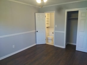 1704 Bob White Dr in Maryville, TN - Foto de edificio - Building Photo