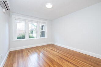 15 Forest St, Unit 3A in Cambridge, MA - Building Photo - Building Photo