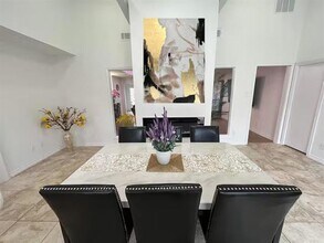 613 Glenview Cir in Garland, TX - Building Photo - Building Photo