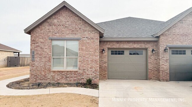 1709 102nd St in Lubbock, TX - Building Photo - Building Photo