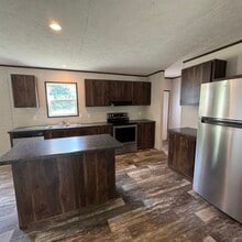 3052 N Gary St in New Castle, IN - Building Photo - Building Photo