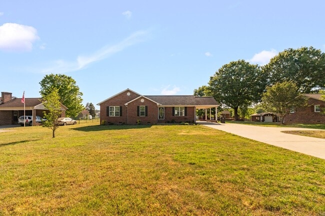 4727 Old U.S. Hwy 52 in Lexington, NC - Building Photo - Building Photo