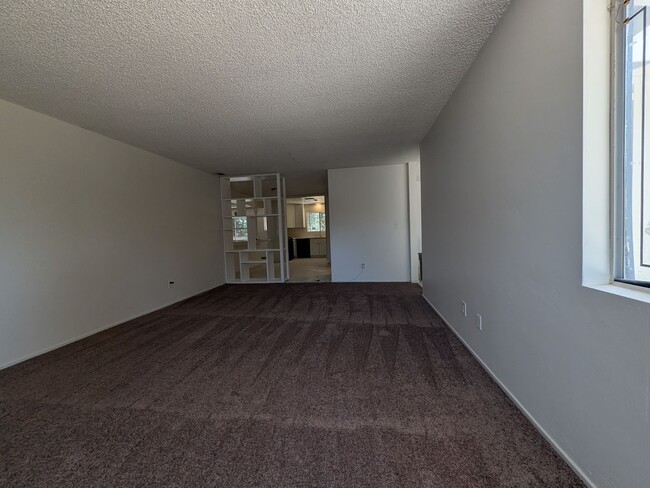 3281 Grande Vista Ave in San Bernardino, CA - Building Photo - Building Photo
